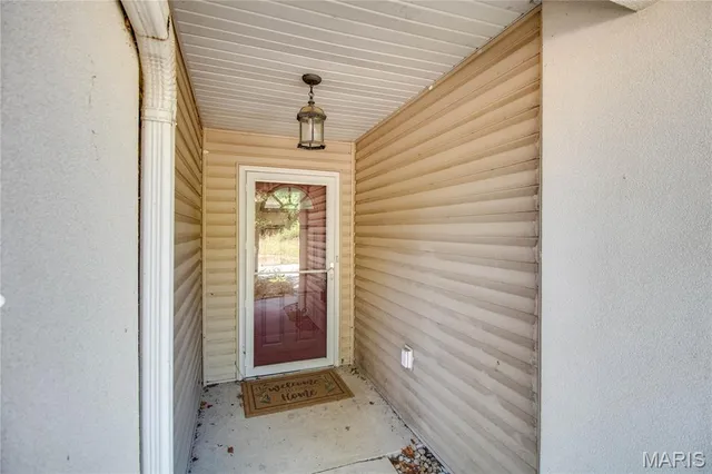 $175,000 | 117 Alby N Court, Godfrey, IL 62035