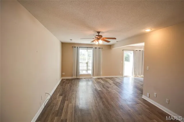 $175,000 | 117 Alby N Court, Godfrey, IL 62035