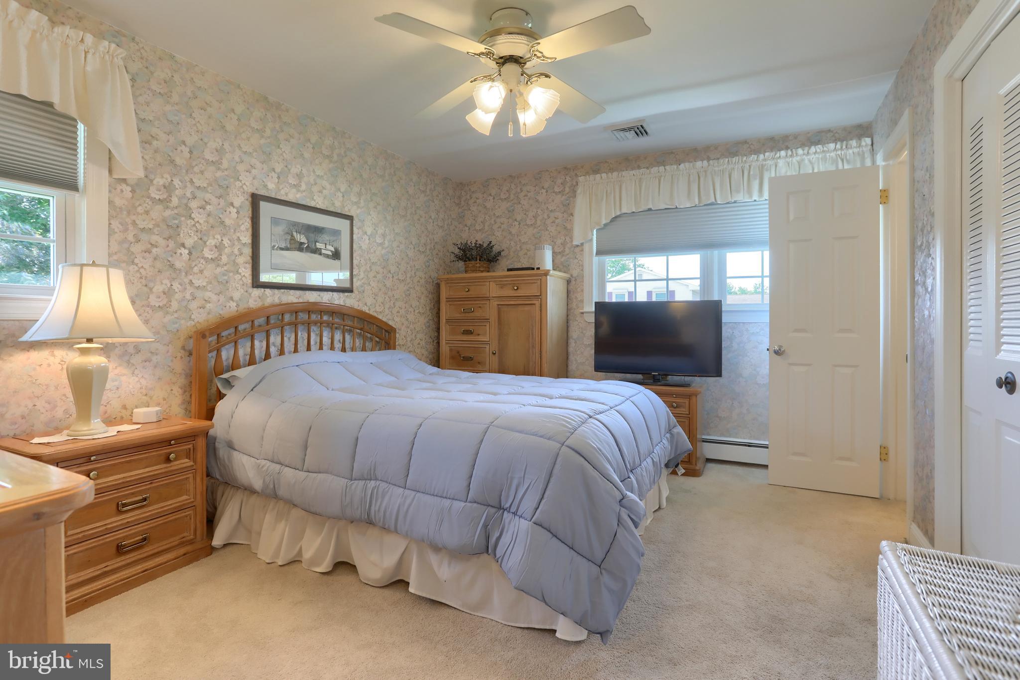 421 Berryhill Road Harrisburg, PA 17109 - Photo 16 of 49
