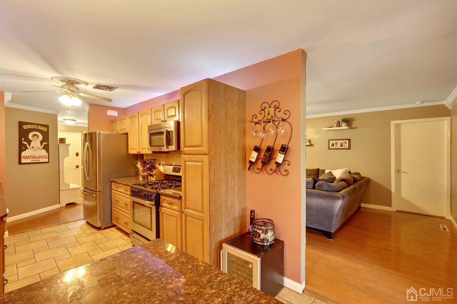 115 New Road Kendall Park, NJ 08824 - Photo 14 of 27 Gallery Image 14