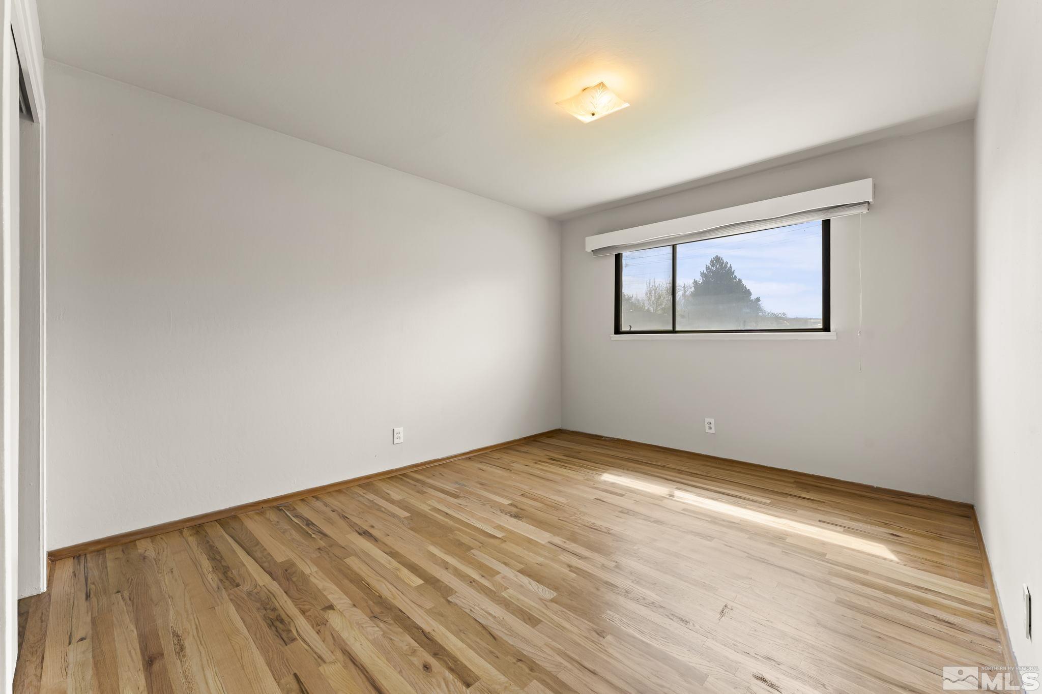 2220 Brisbane Avenue Reno, NV 89503 - Photo 22 of 39 Photo 22