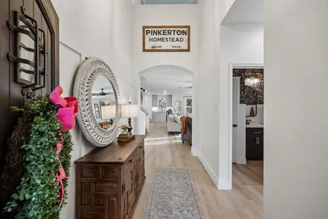 en view of a entryway of a house