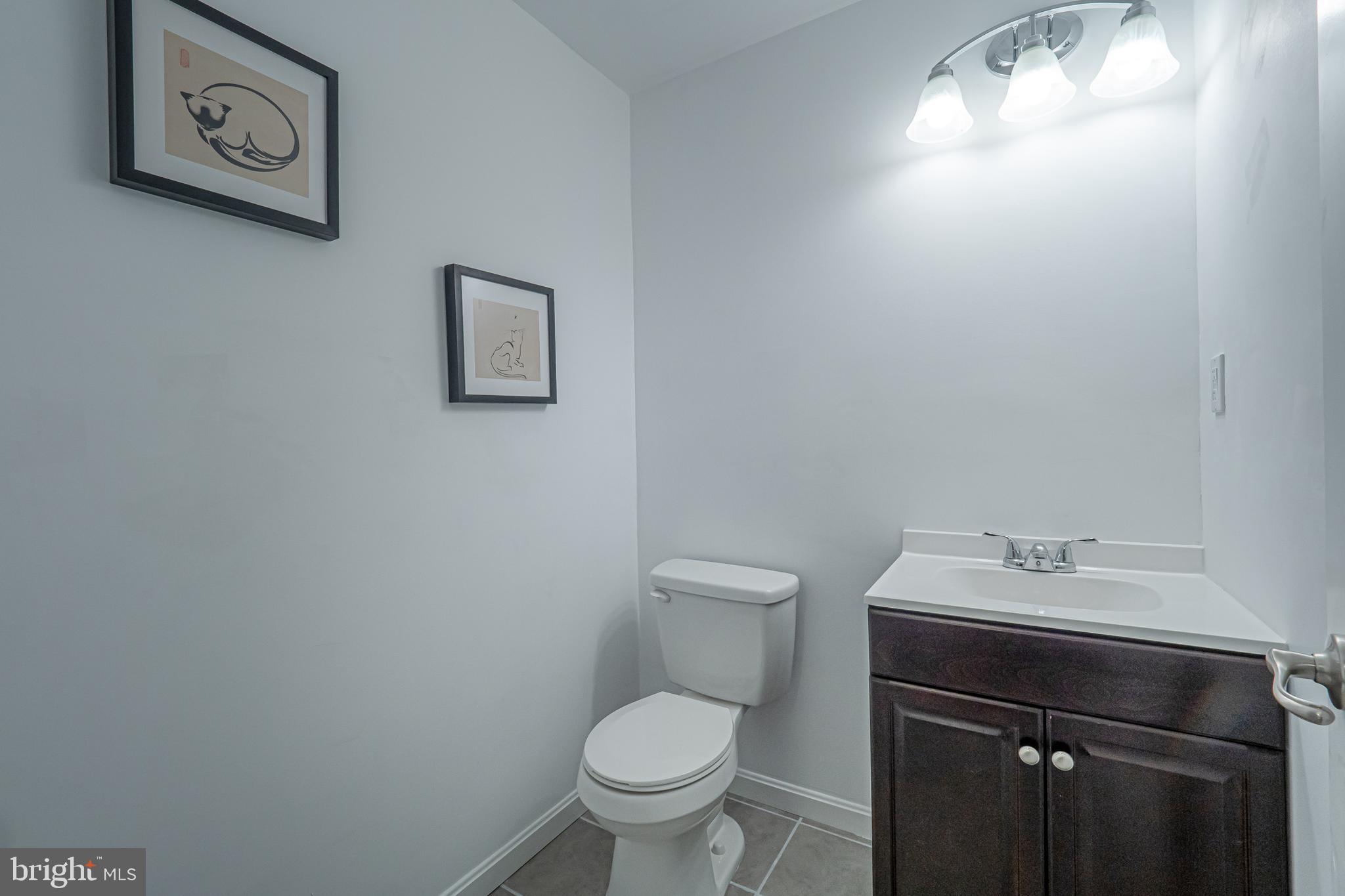 830 Sisler Road Phoenixville, PA 19460 - Photo 36 of 43 Powder Room