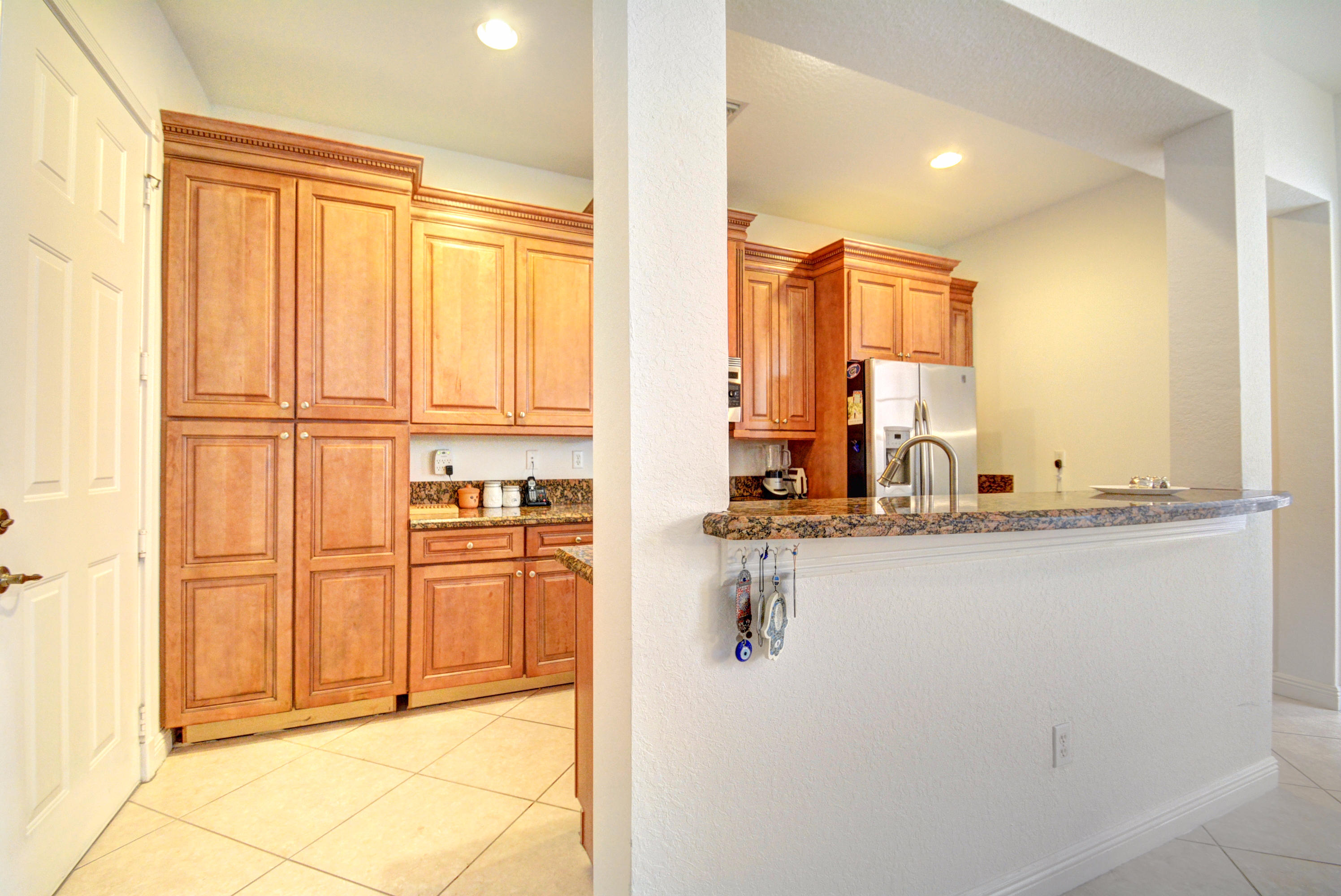 8332 Northwest 8th Way Boca Raton, FL 33487 - Photo 10 of 21 Virtuals1 (9)