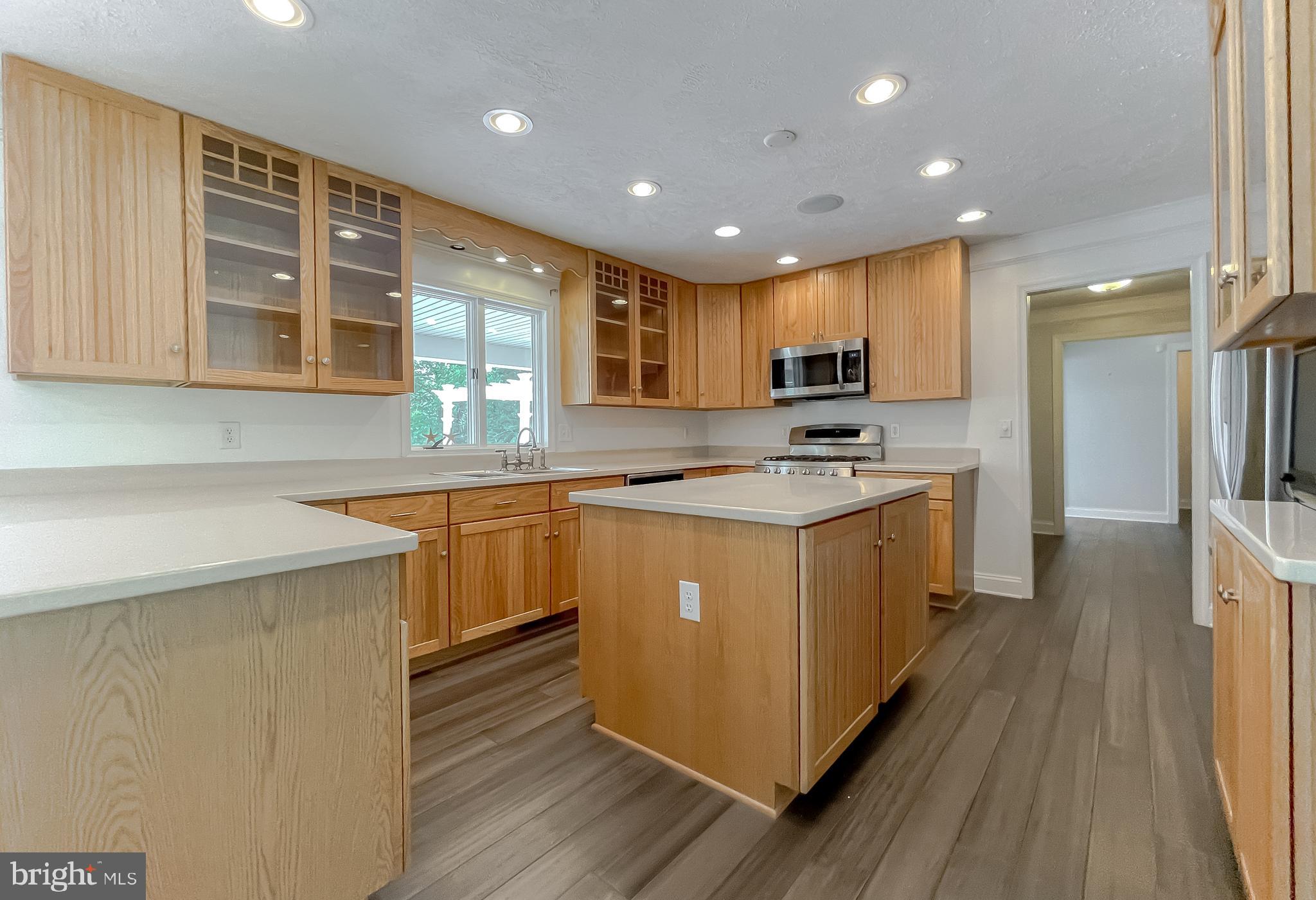 47784 Cross Manor Road St. Inigoes, MD 20684 - Photo 14 of 68 Kitchen