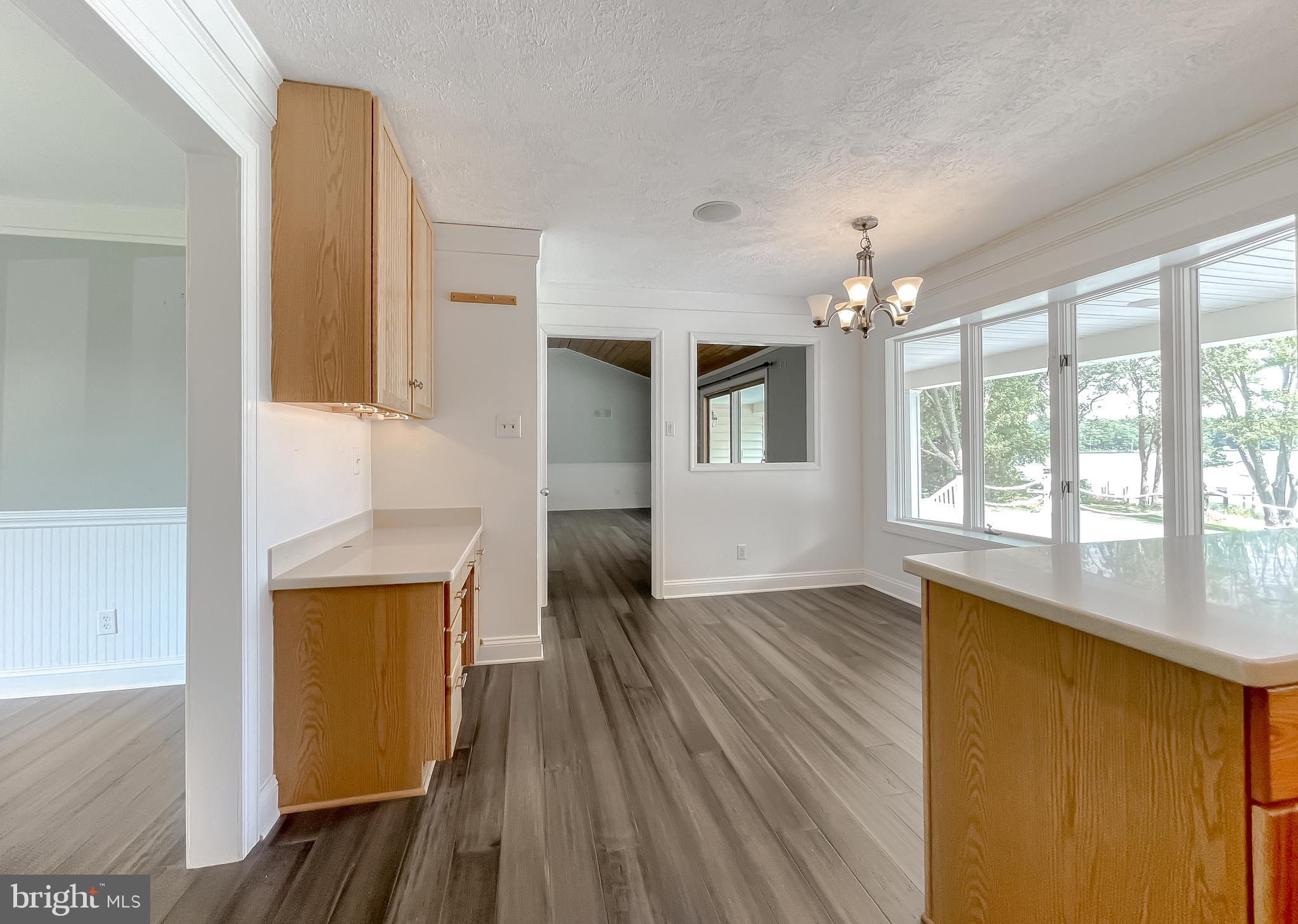 47784 Cross Manor Road St. Inigoes, MD 20684 - Photo 22 of 68 Kitchen-Table Space
