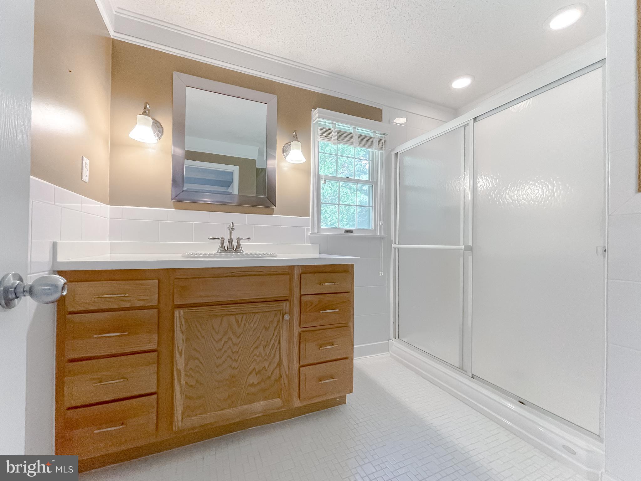 47784 Cross Manor Road St. Inigoes, MD 20684 - Photo 37 of 68 Primary Bath#1