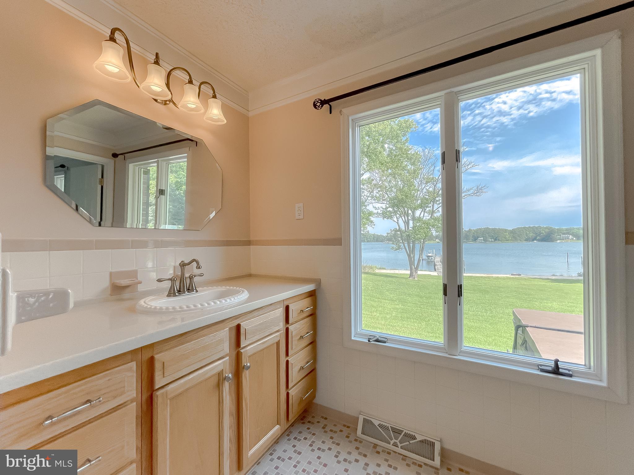 47784 Cross Manor Road St. Inigoes, MD 20684 - Photo 42 of 68 Primary Bath#2