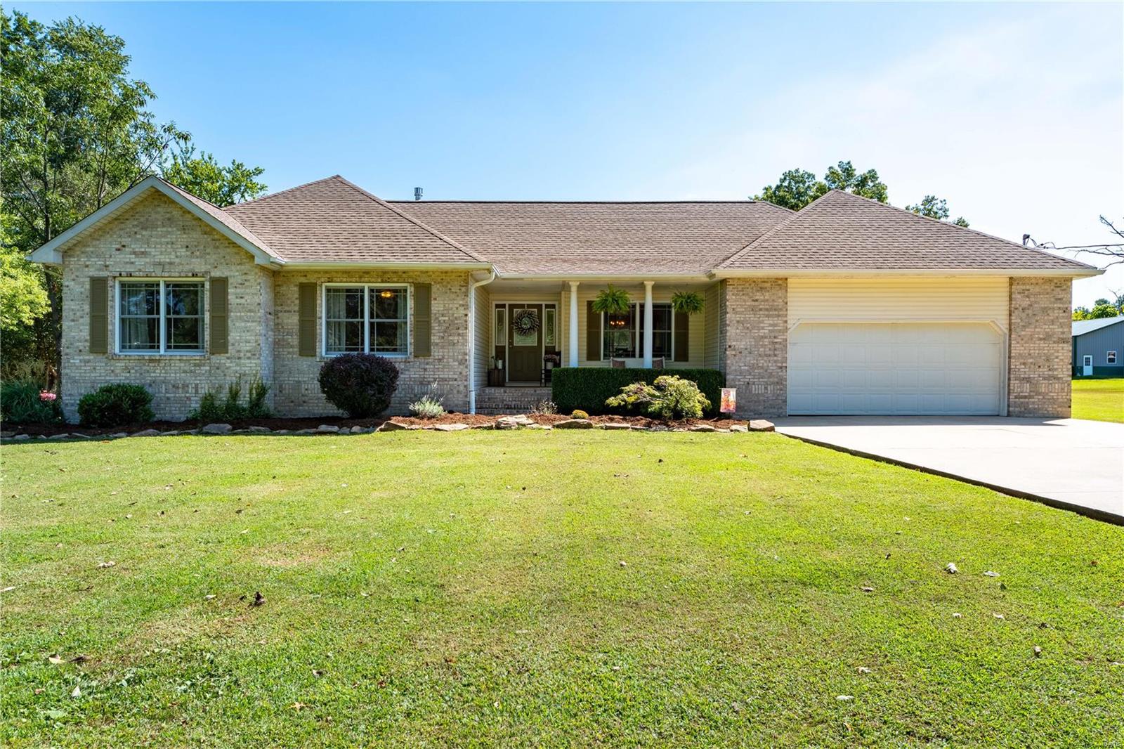 11554 Hafer Road Carterville, IL 62918 - Photo 1 of 36 Gallery Image 1