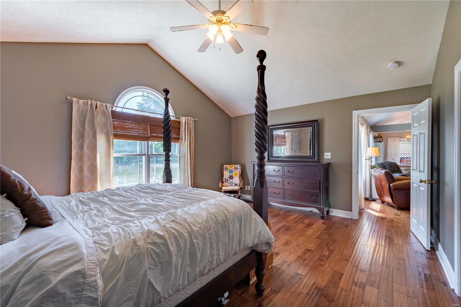 11554 Hafer Road Carterville, IL 62918 - Photo 13 of 36 Gallery Image 13