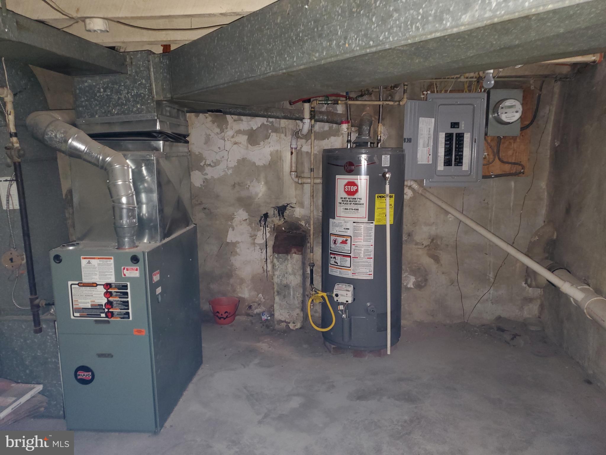 3050 Memphis Street Philadelphia, PA 19134 - Photo 19 of 20 a view of storage and utility room