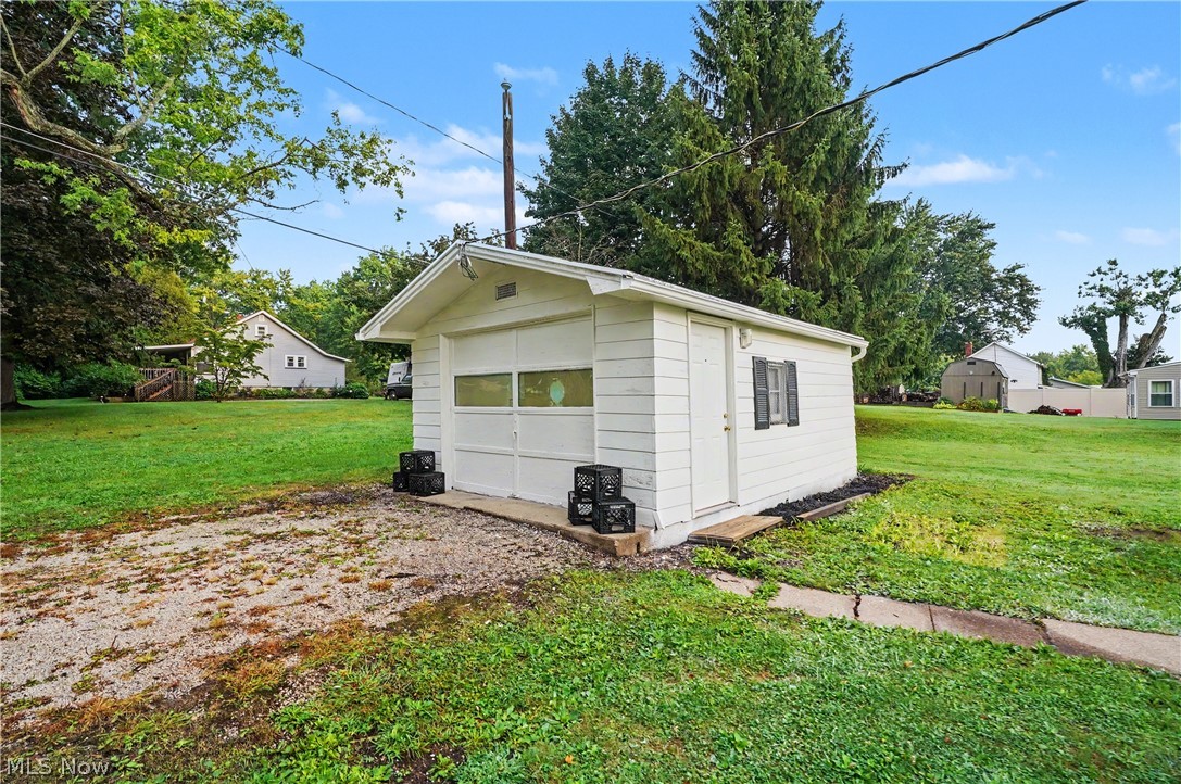 176 South Johnson Road Sebring, OH 44672 - Photo 20 of 26 Gallery Image 20