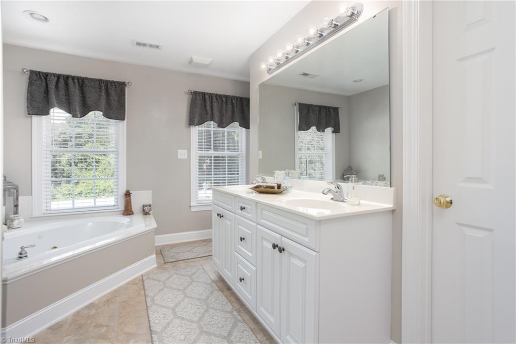 7110 Martin Lake Road Summerfield, NC 27358 - Photo 27 of 43