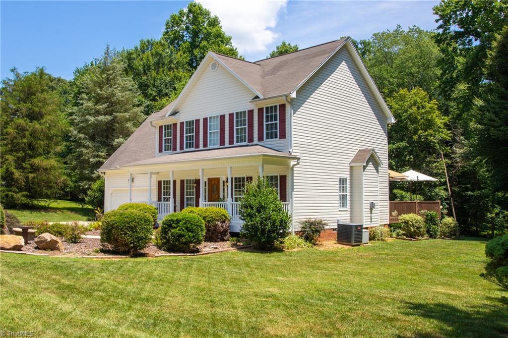 7110 Martin Lake Road Summerfield, NC 27358 - Photo 3 of 43