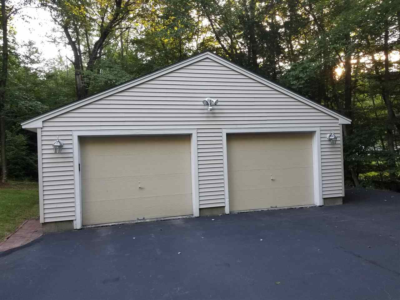 170 Bow Bog Road Bow, NH 03304 - Photo 4 of 21 Gallery Image 4