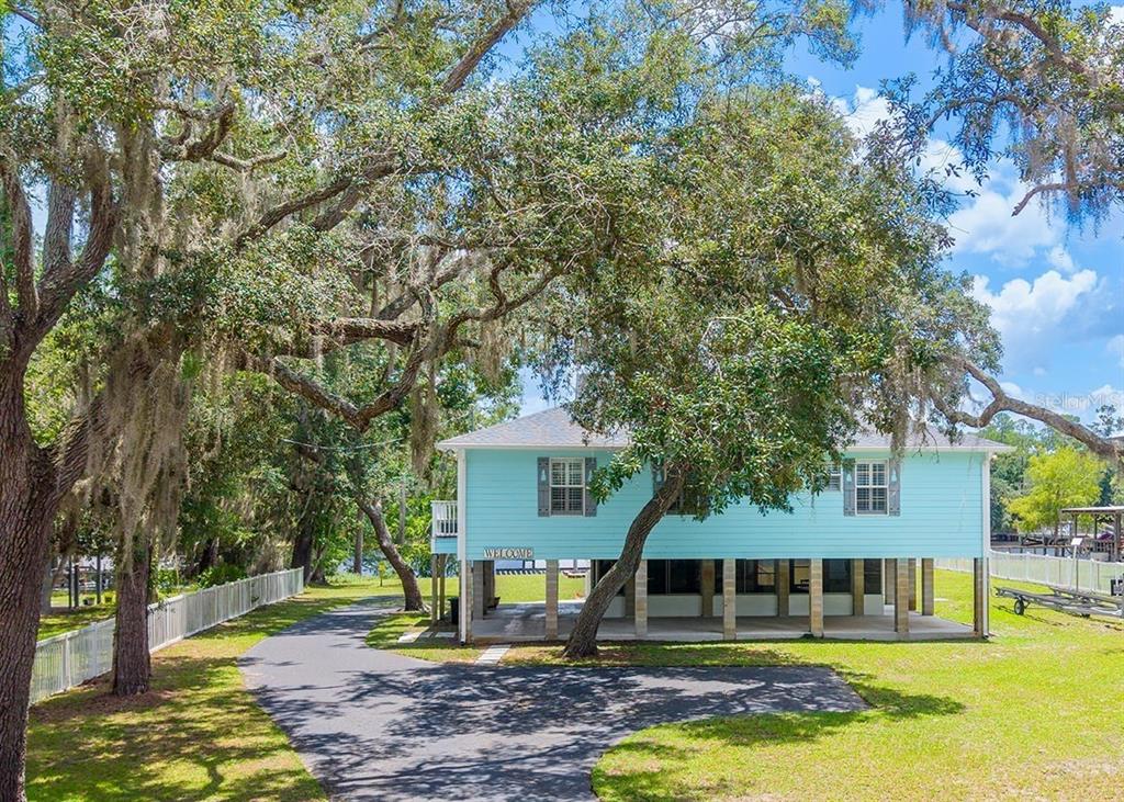 8213 Riverview Road Trenton, FL 32693 - Photo 8 of 59