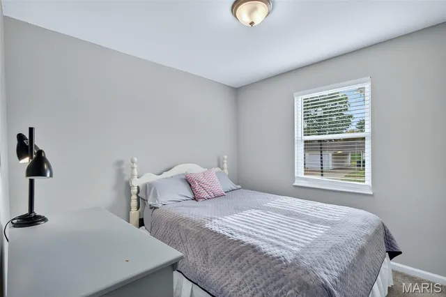 $289,000 | 12035 Bobbett Drive, Maryland Heights, MO 63043