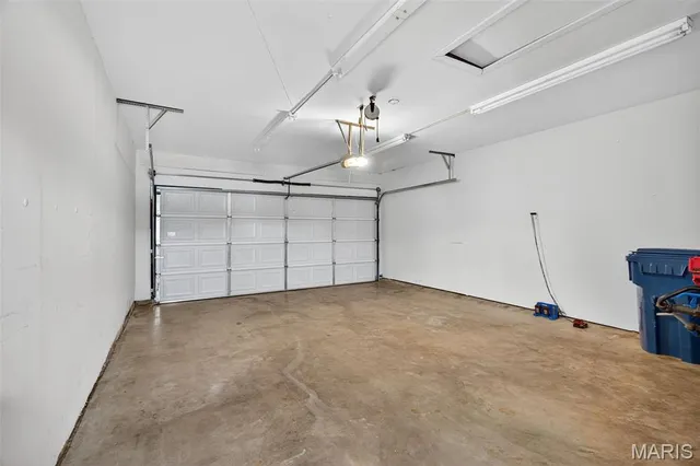 $289,000 | 12035 Bobbett Drive, Maryland Heights, MO 63043