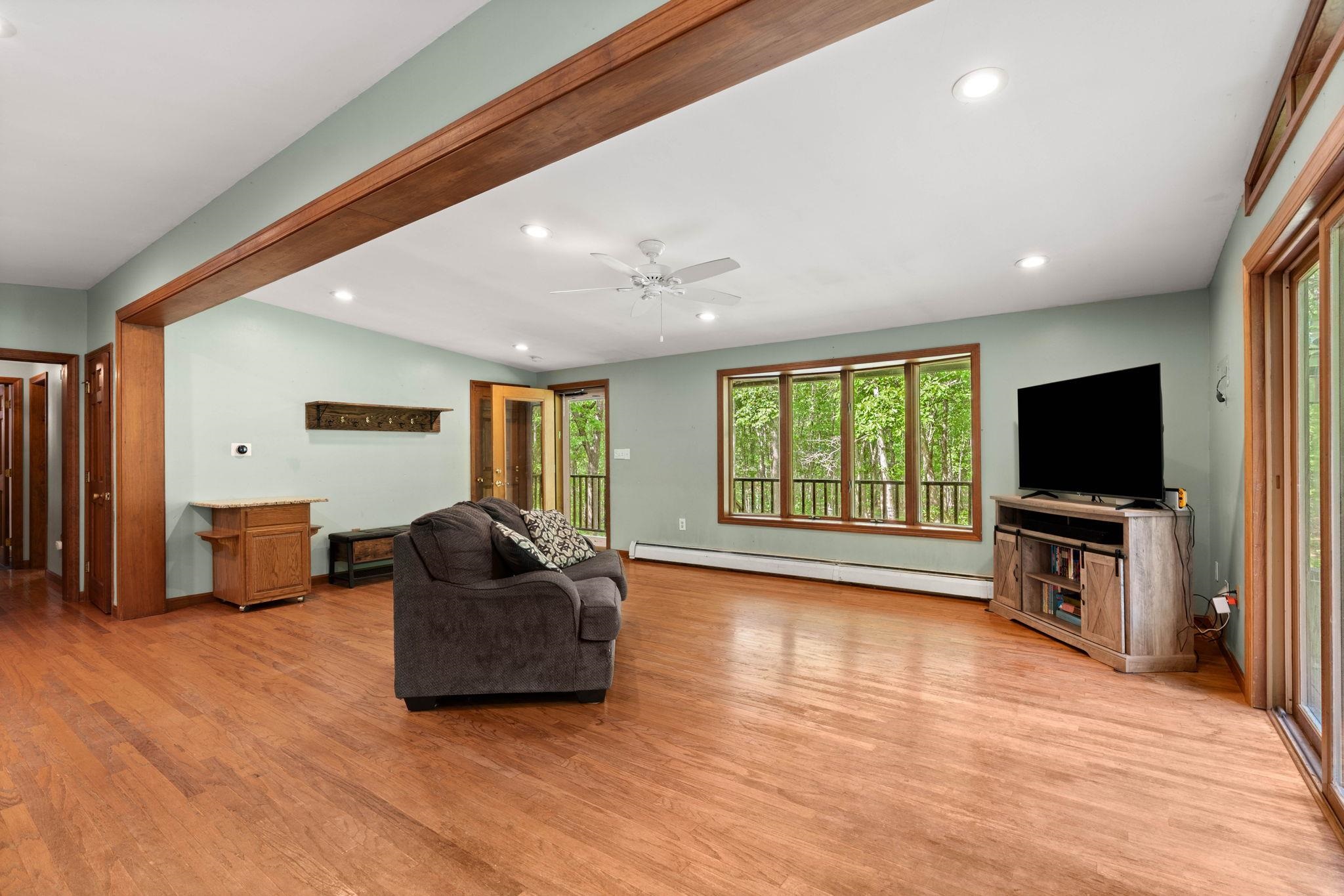540 Main Street Sandown, NH 03873 - Photo 22 of 49
