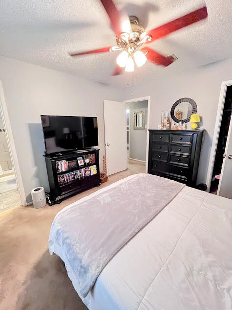 4813 53rd Street Lubbock, TX 79414 - Photo 18 of 21 4813 Owners bedroom
