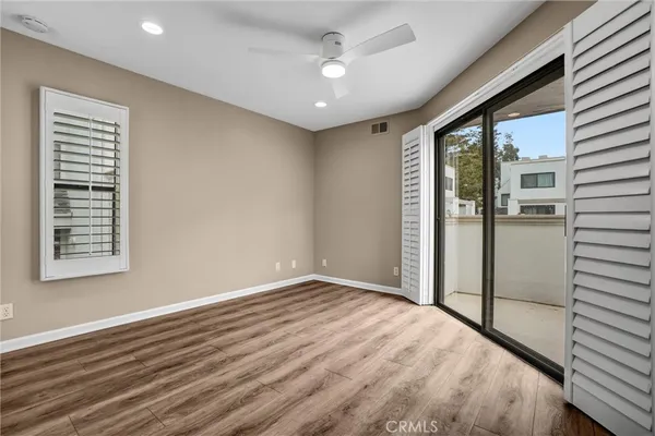 $3,695 | 190 North Singingwood Street, Unit 6, Orange, CA 92869