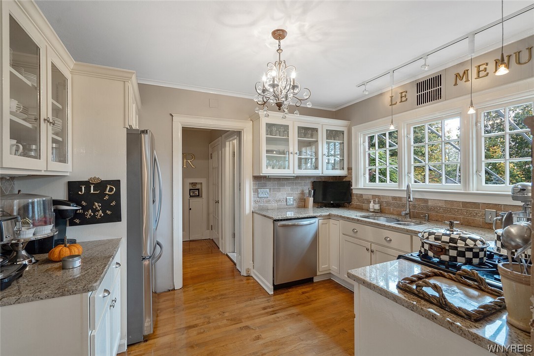 310 Berkeley Drive Syracuse, NY 13210 - Photo 20 of 43