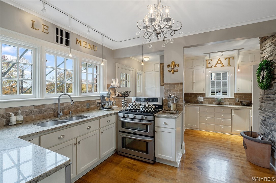 310 Berkeley Drive Syracuse, NY 13210 - Photo 23 of 43