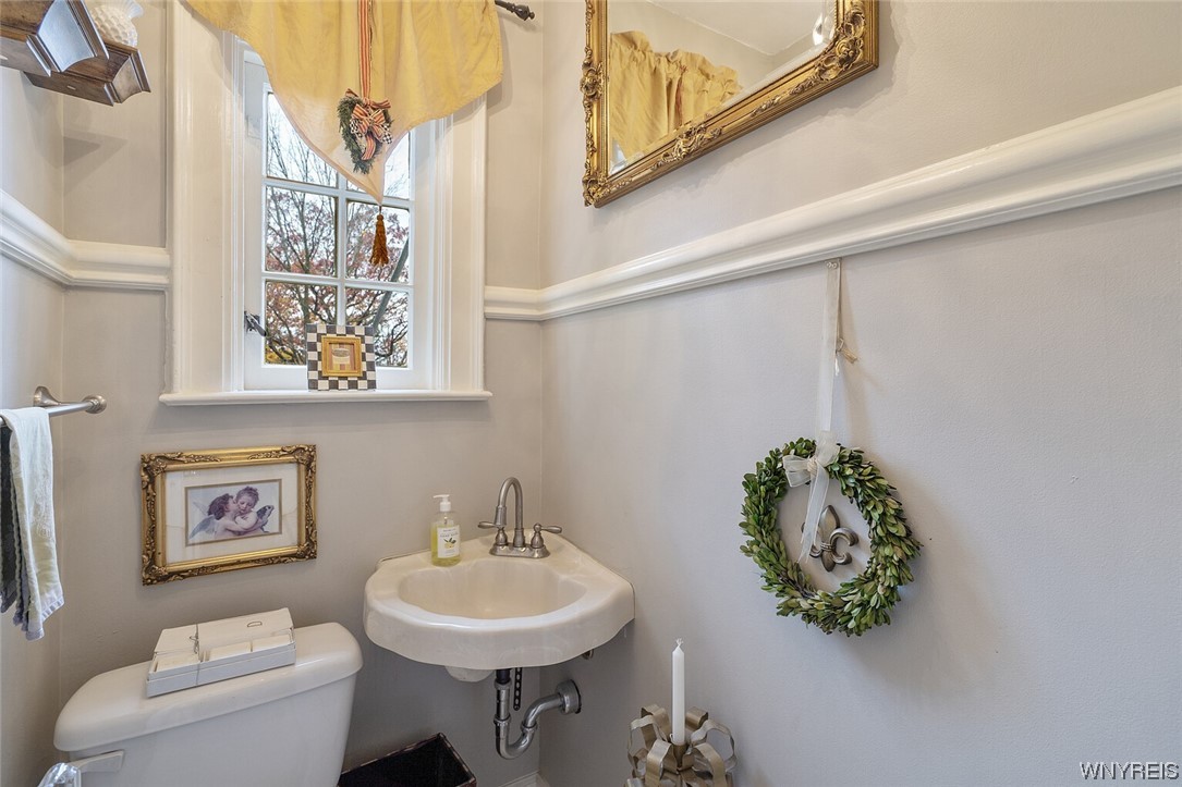 310 Berkeley Drive Syracuse, NY 13210 - Photo 24 of 43