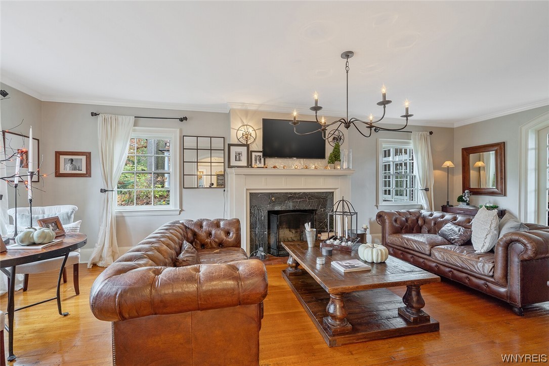 310 Berkeley Drive Syracuse, NY 13210 - Photo 7 of 43