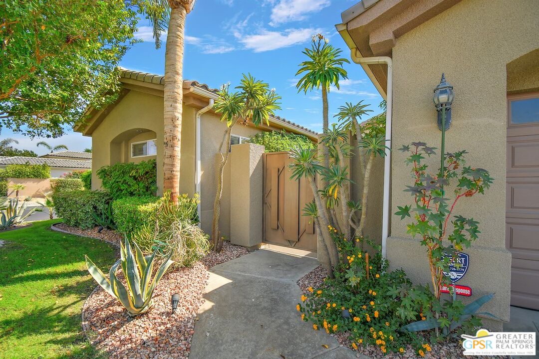 13 Abby Road Rancho Mirage, CA 92270 - Photo 8 of 58 Gallery Image 8