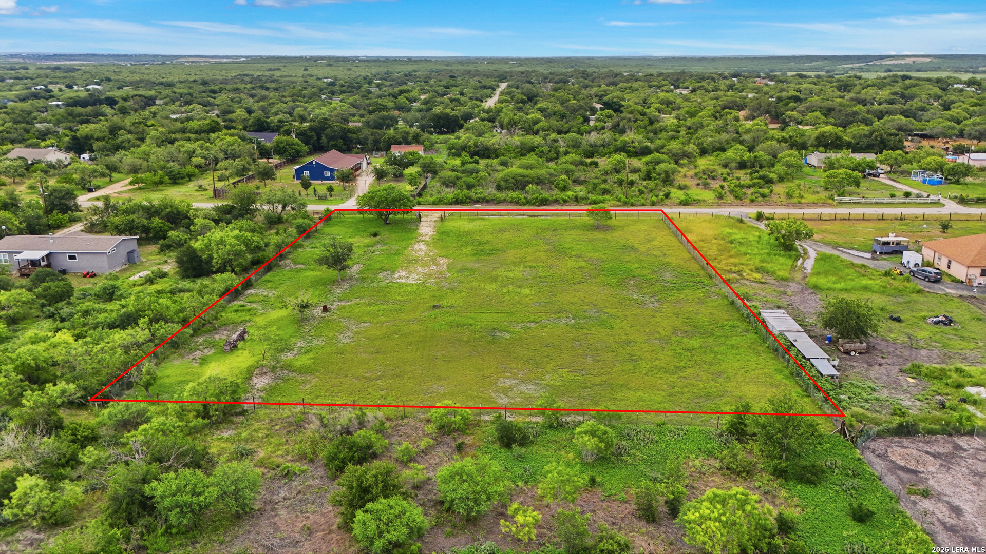 4647 County Road Hondo, TX 78861 - Photo 13 of 18