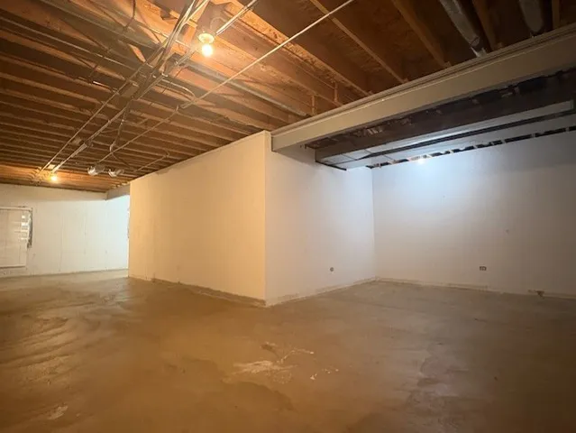 $430,000 | 4827 West Pebble Beach Drive, Wadsworth, IL 60083