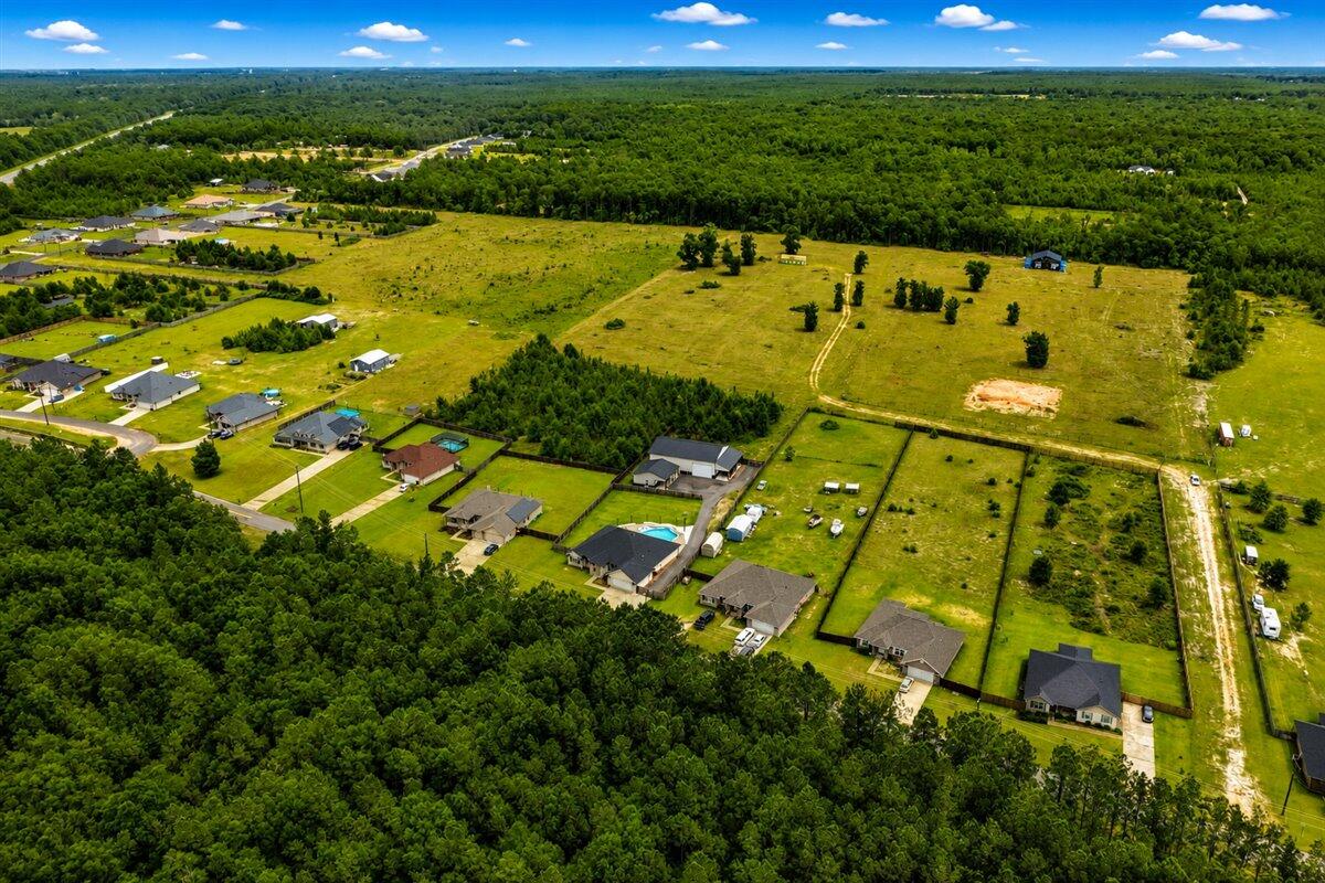 9780 Mistletoe Road Milton, FL 32570 - Photo 5 of 10