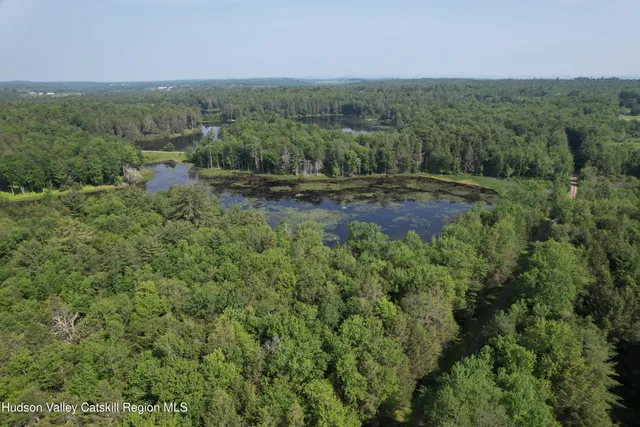 a view of a outdoor space
