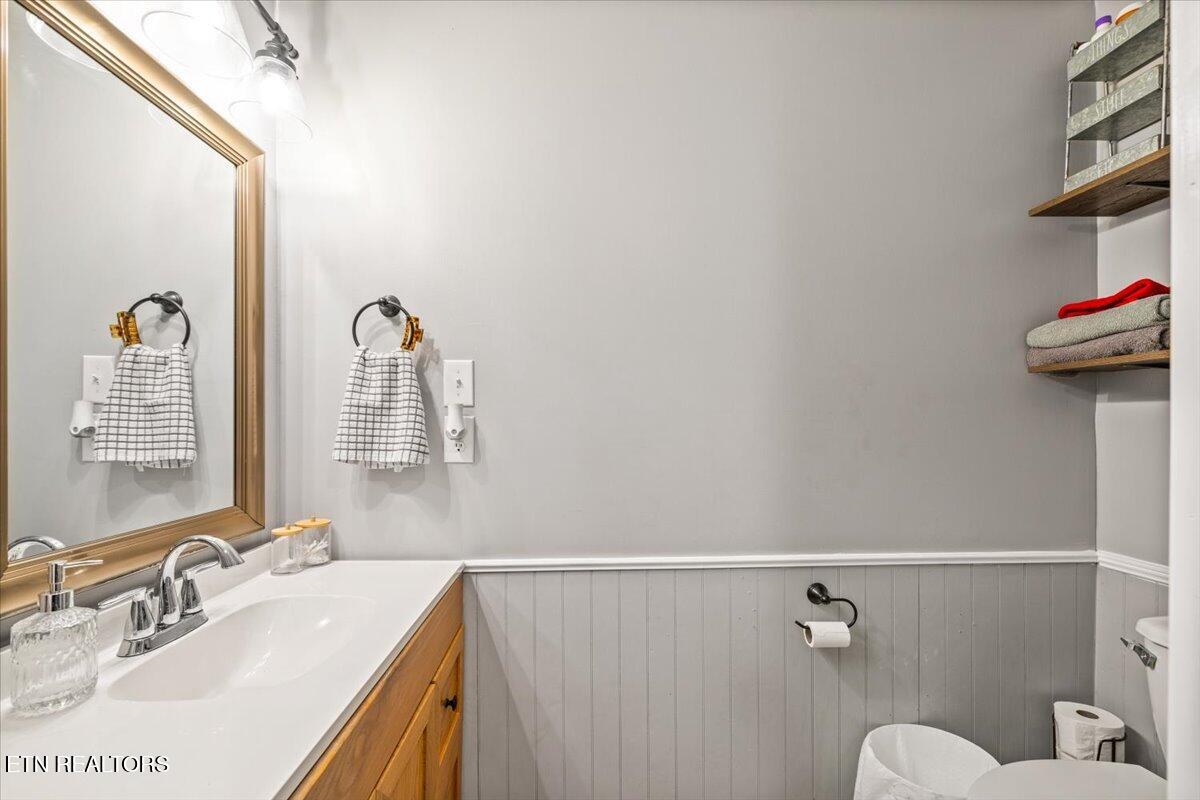 4194 Highway 297 Newcomb, TN 37819 - Photo 22 of 43 27-TN-297