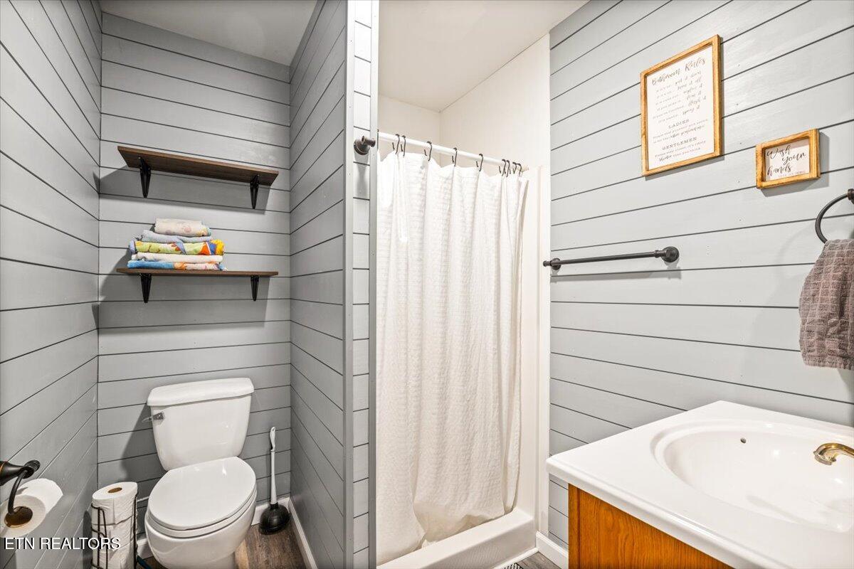 4194 Highway 297 Newcomb, TN 37819 - Photo 24 of 43 24-TN-297