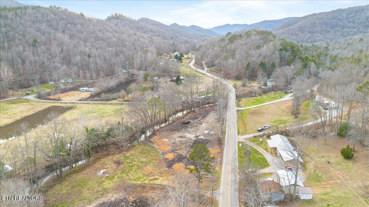 4194 Highway 297 Newcomb, TN 37819 - Photo 39 of 43 42-TN-297