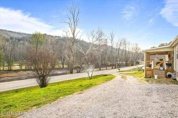 $335,000 | 4194 Highway 297, Newcomb, TN 37819