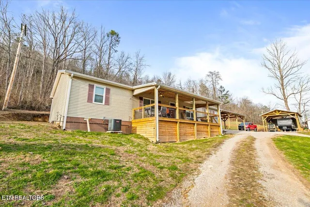 $335,000 | 4194 Highway 297, Newcomb, TN 37819