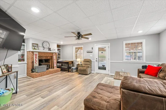 $335,000 | 4194 Highway 297, Newcomb, TN 37819