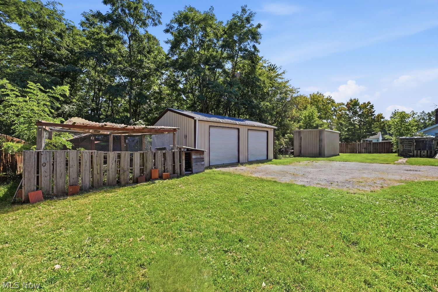 9767 Columbia Road Olmsted Falls, OH 44138 - Photo 28 of 34 Gallery Image 28