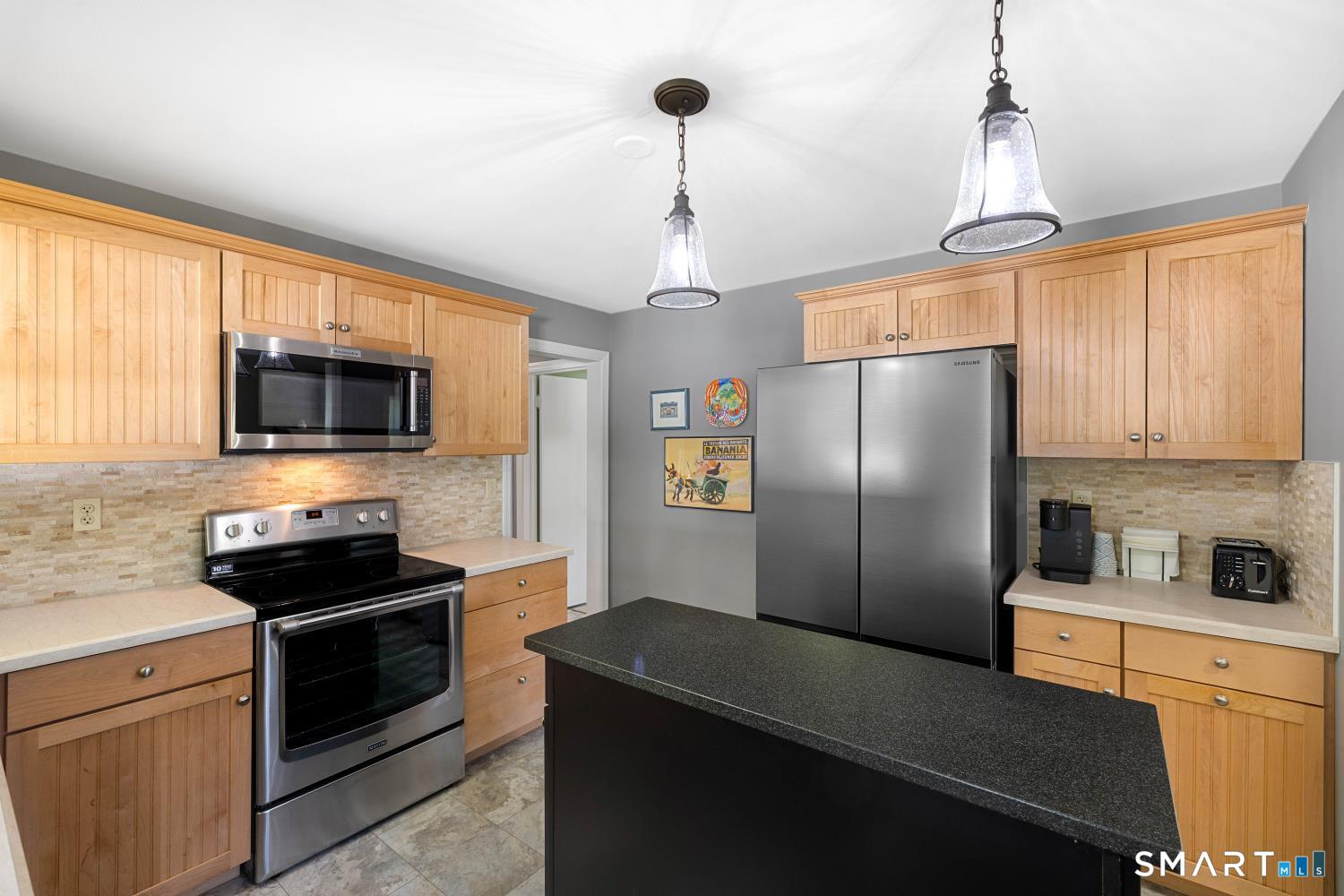 10 West View Road Old Saybrook, CT 06475 - Photo 21 of 39