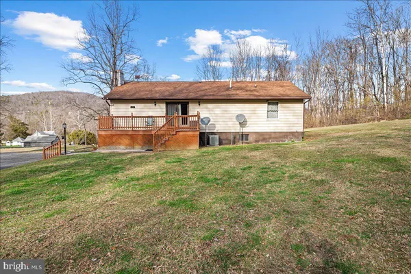 $330,000 | 12530 Seavolt Road, Hancock, MD 21750