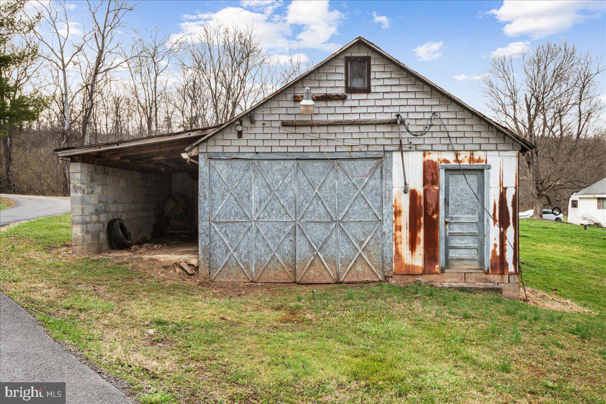 12530 Seavolt Road Hancock, MD 21750 - Photo 46 of 48