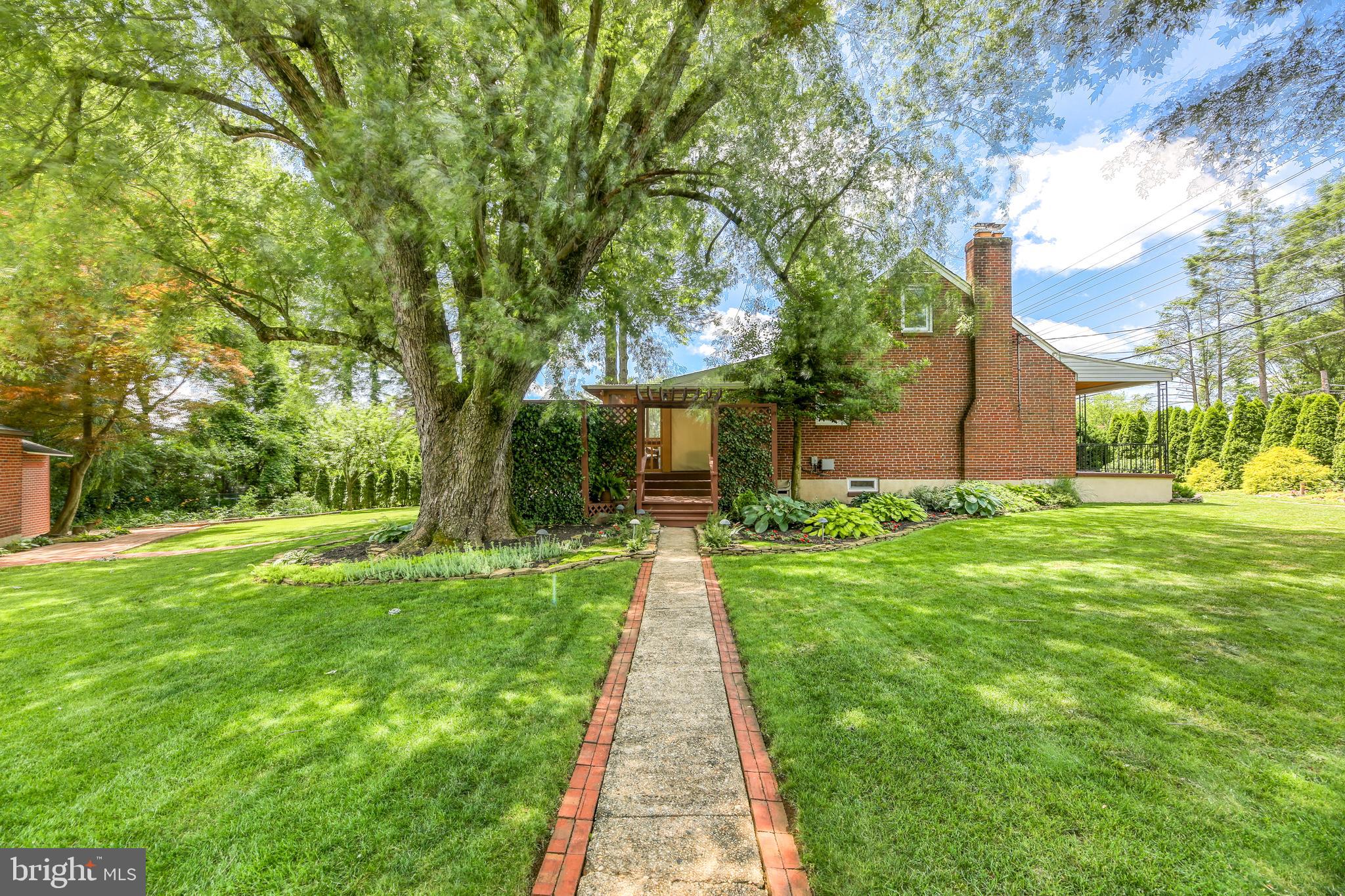 2101 Old Frederick Road Baltimore, MD 21228 - Photo 5 of 54 Gallery Image 5