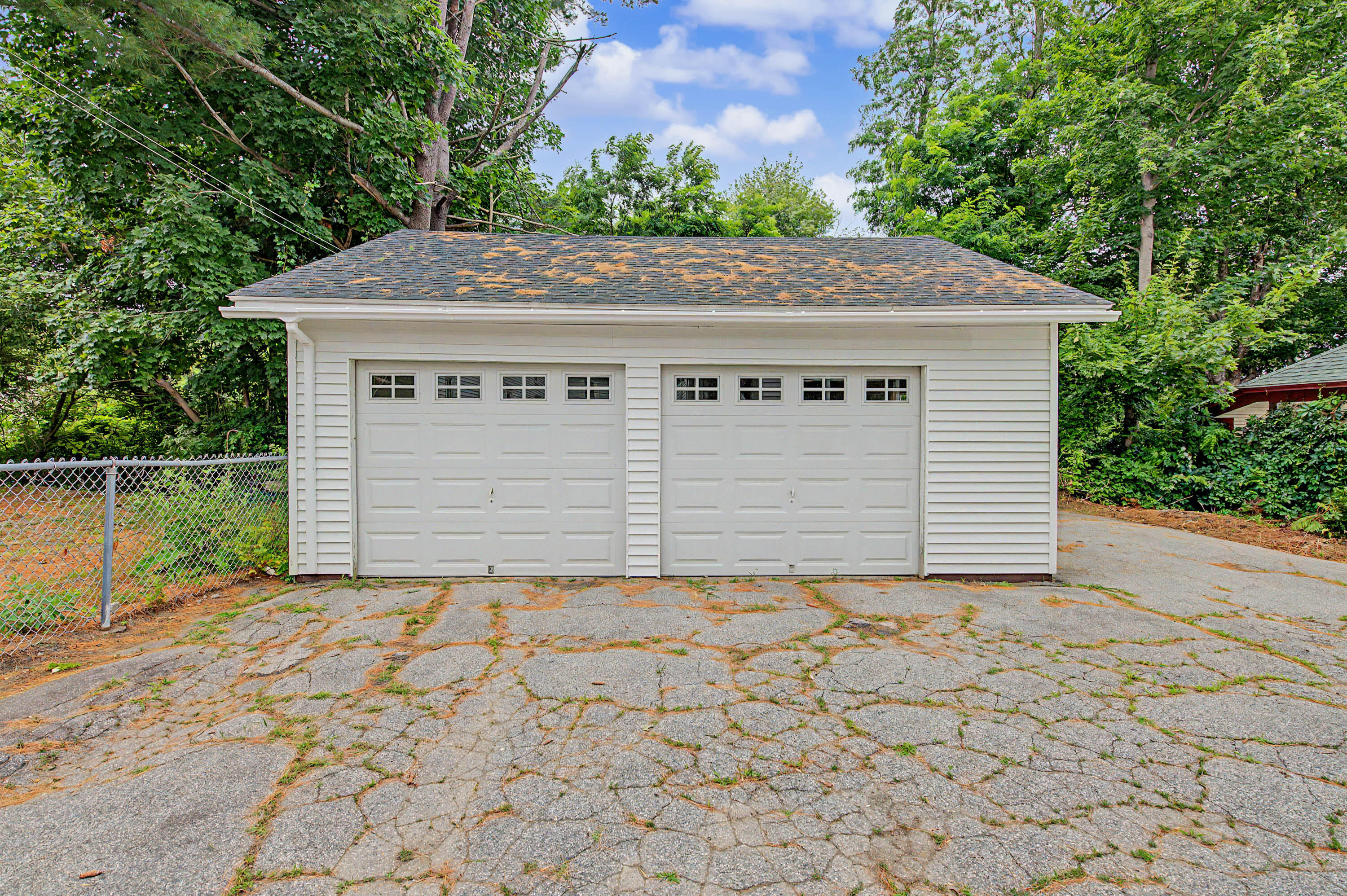 10 Maple Street Augusta, ME 04330 - Photo 2 of 56 pic-3