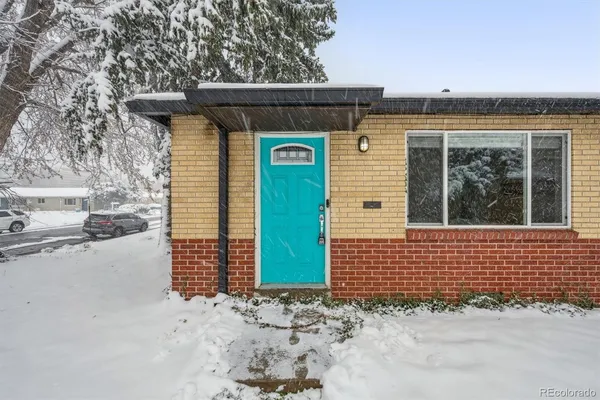 $1,895 | 3551 Olive Street, Denver, CO 80207