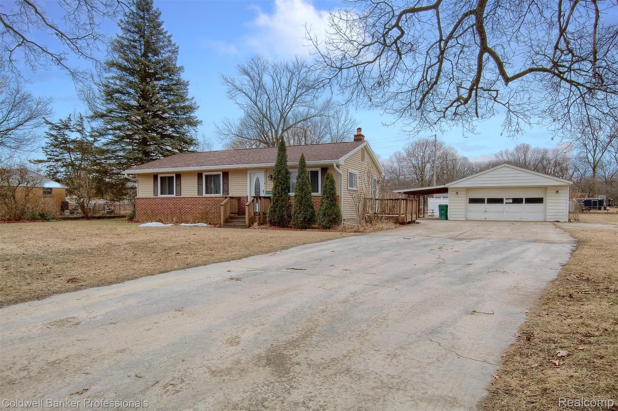 43187 Riggs Road Belleville, MI 48111 - Photo 3 of 29 3-Front 3rd View.jpg