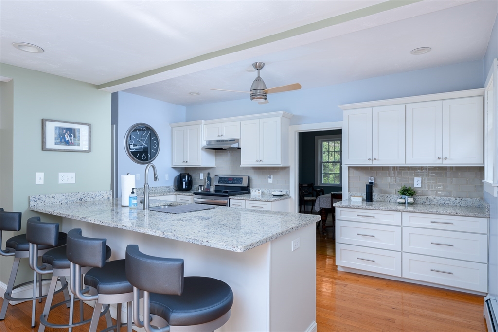 42 Lovell Road Holden, MA 01520 - Photo 5 of 26