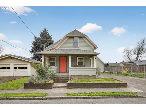 $415,000 | 352 21st Street Northeast, Salem, OR 97301